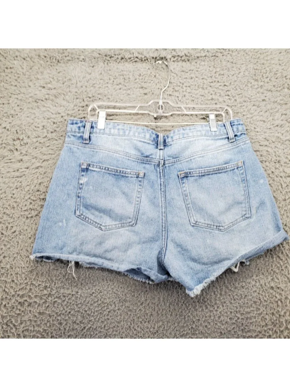 Time And Tru Shorts Womens Size 14 Blue High Rise Distressed Denim Cotton Casual